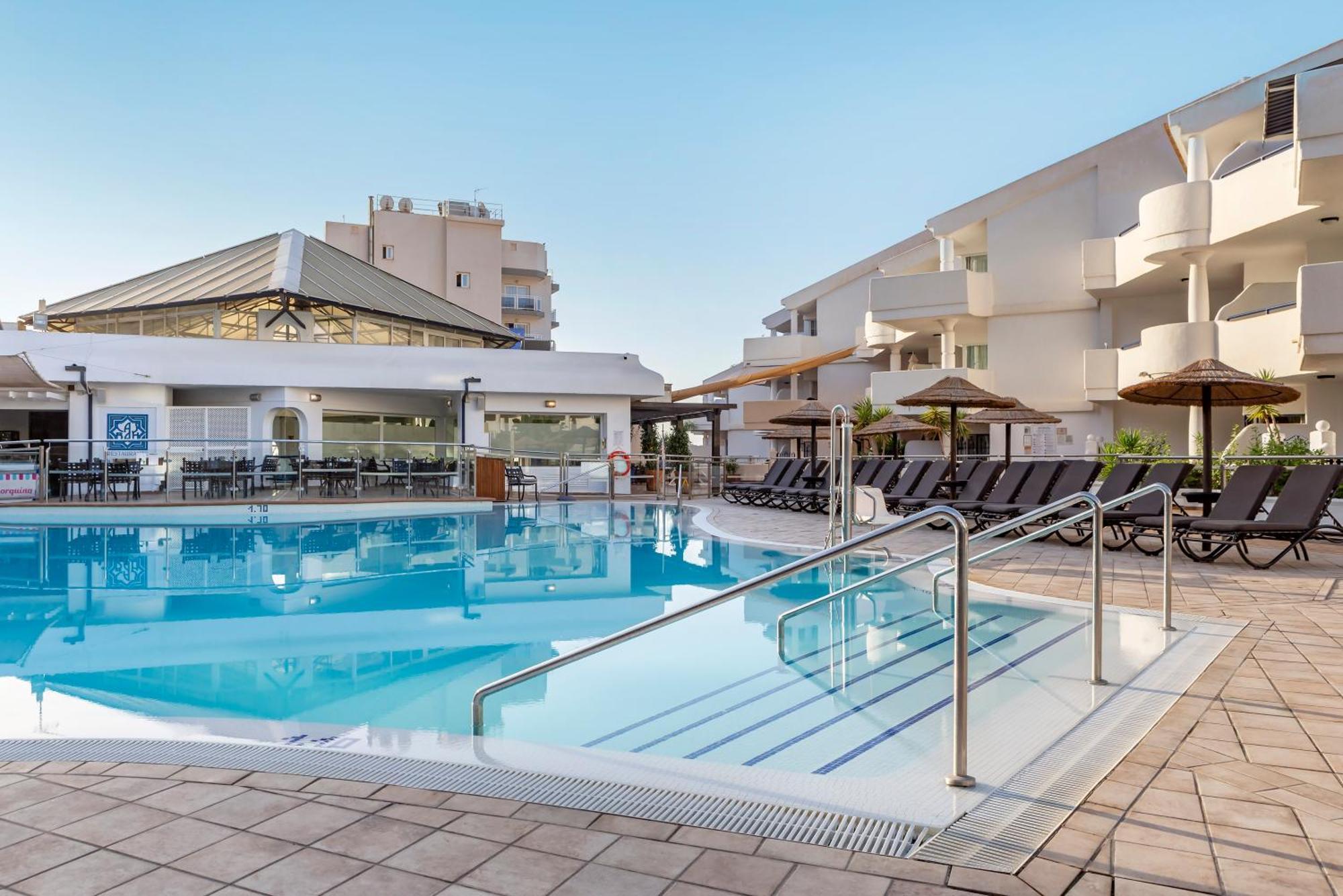Aparthotel Sahara Sunset Benalmadena